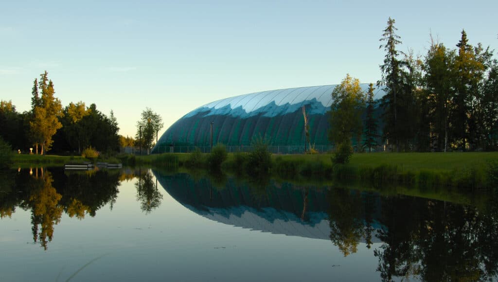 Yeadon's Indoor Golf Dome at Tanglewood Lakes